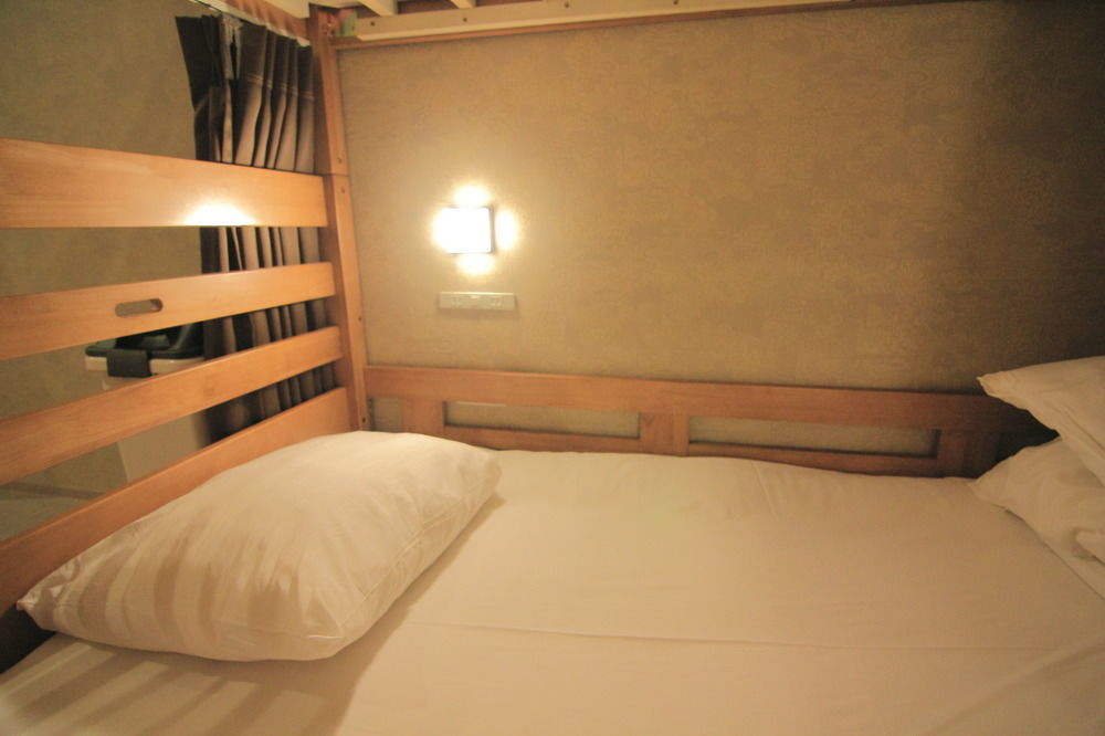 Yadokari Namba Hostel Ósaka Exteriér fotografie