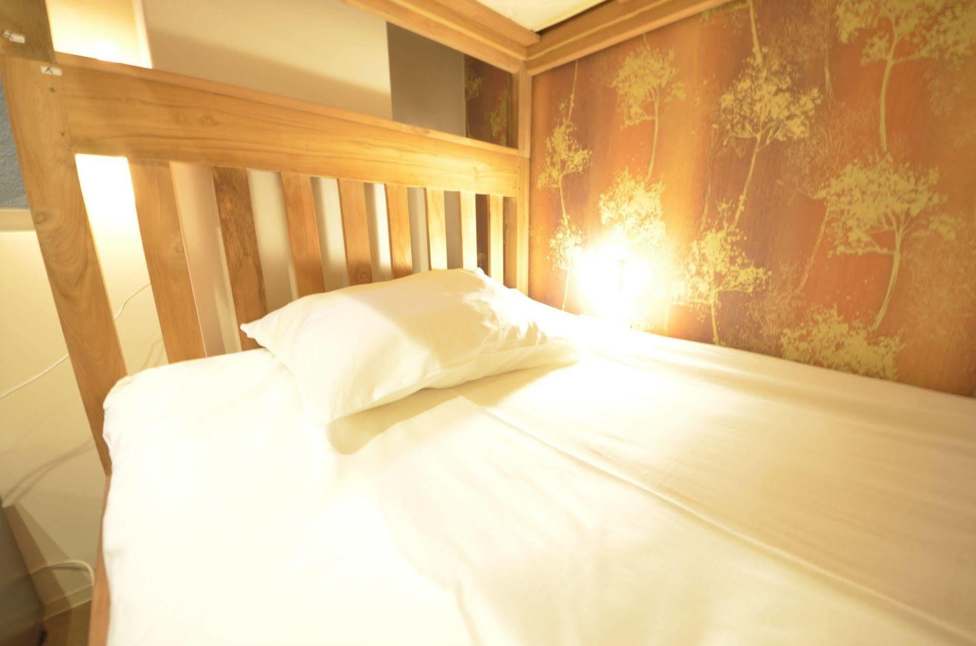 Yadokari Namba Hostel Ósaka Exteriér fotografie